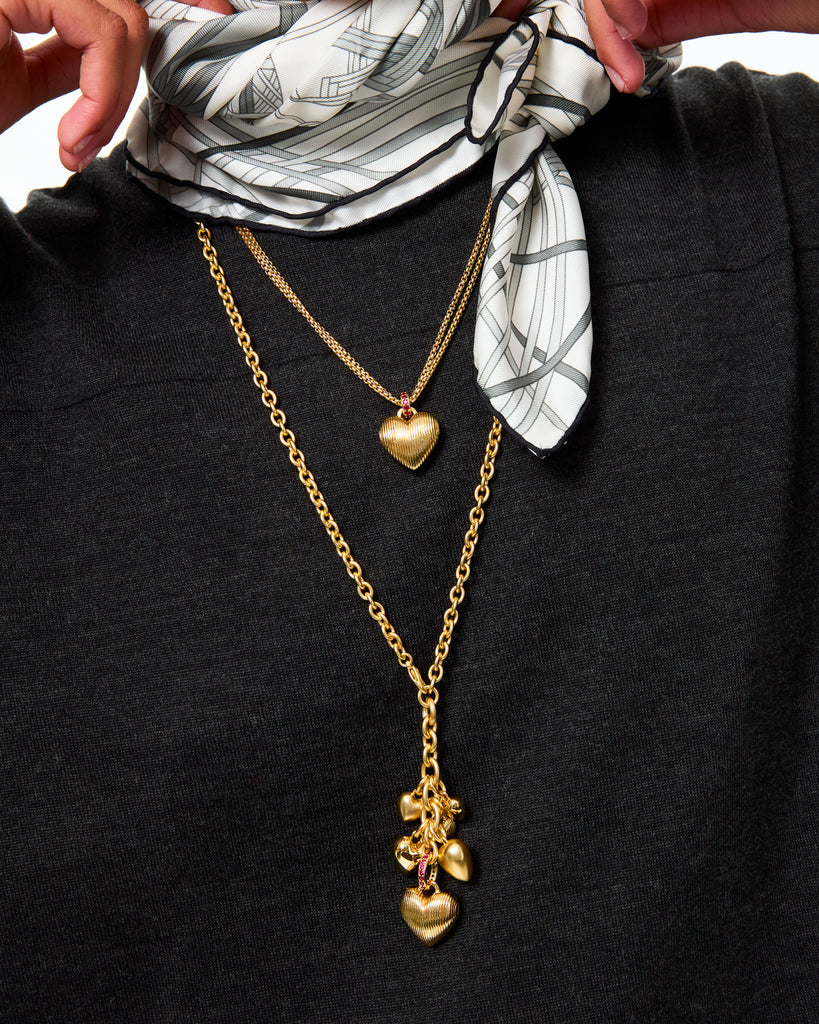 The Mini Florentine Heart Pendant – Roxanne Assoulin