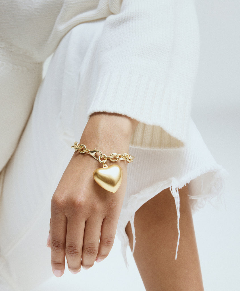 The Puffy Heart Bracelet in Gold – Roxanne Assoulin